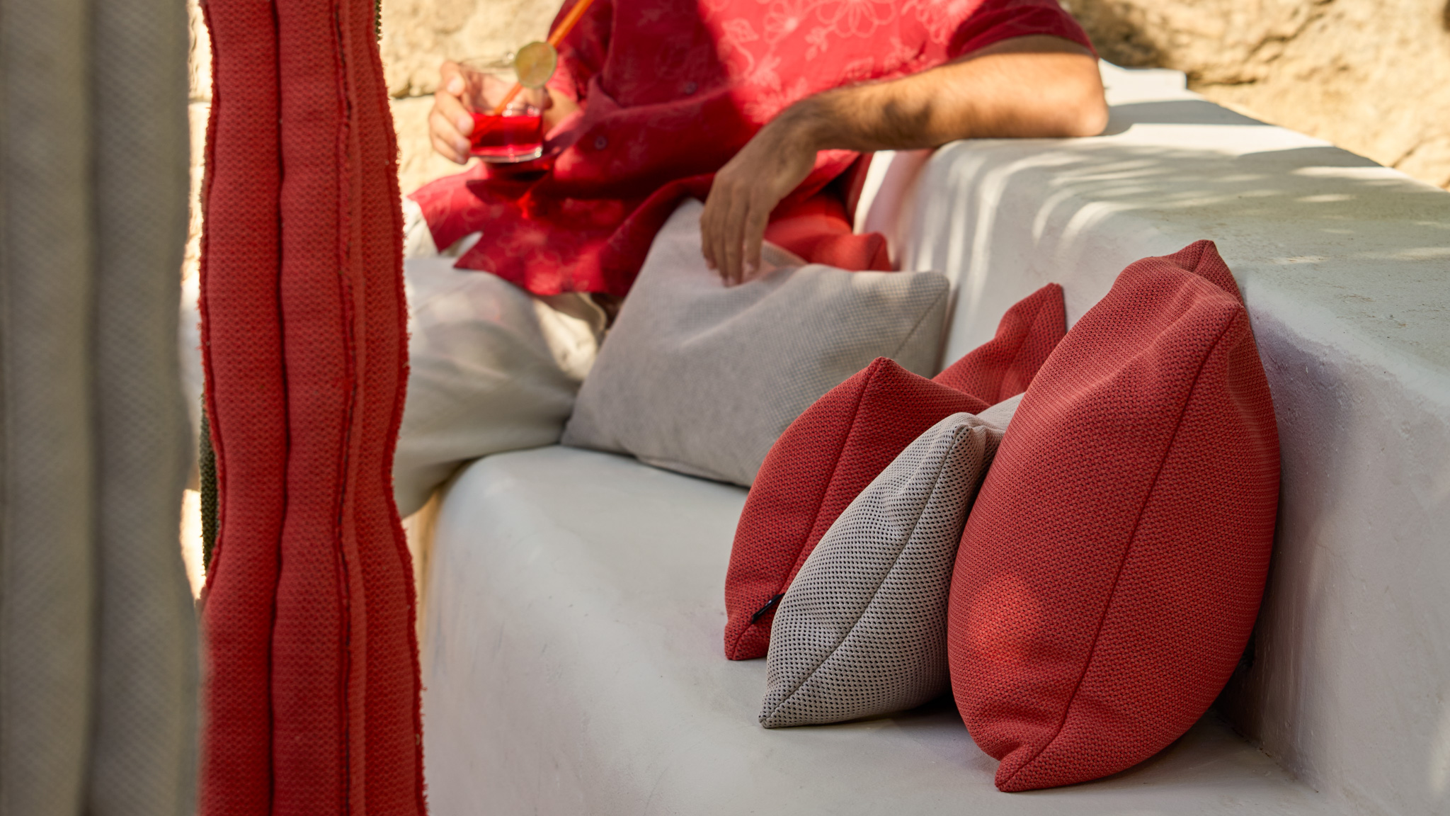 Cushion L