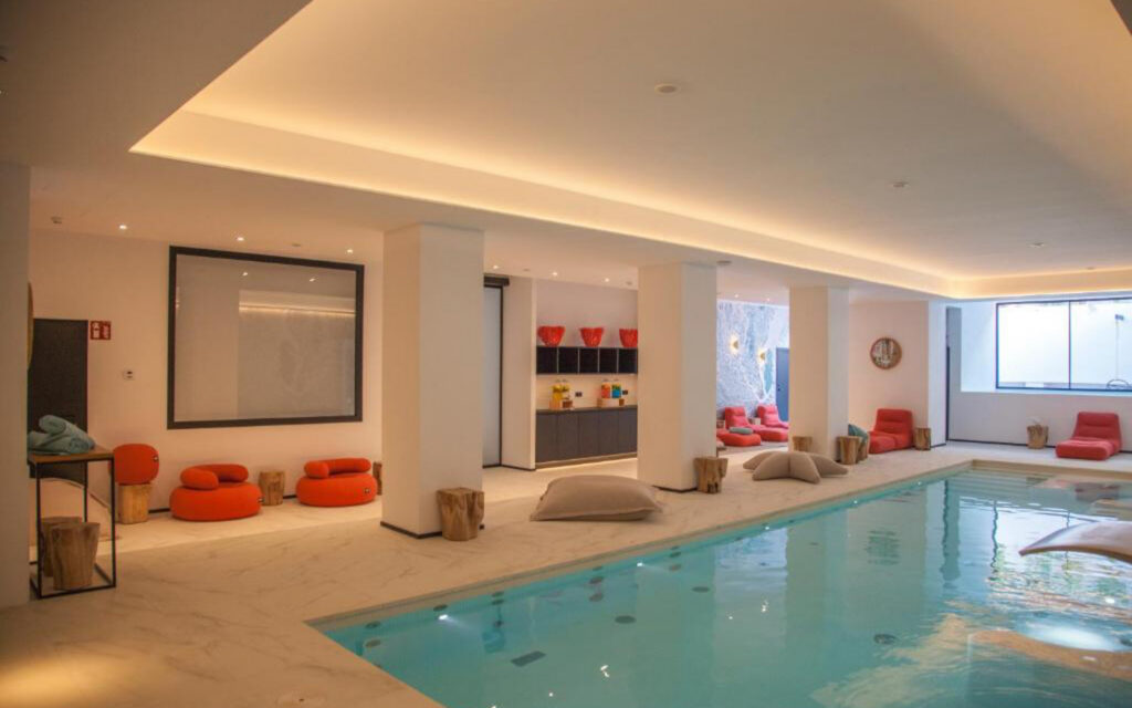 Stic Urban Hostel &amp; Spa
